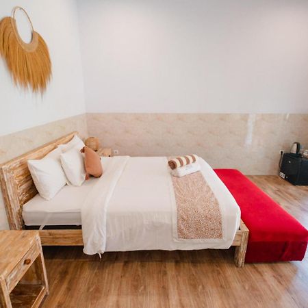 Agung Wiwin Homestay & Restaurant Mengwi 外观 照片