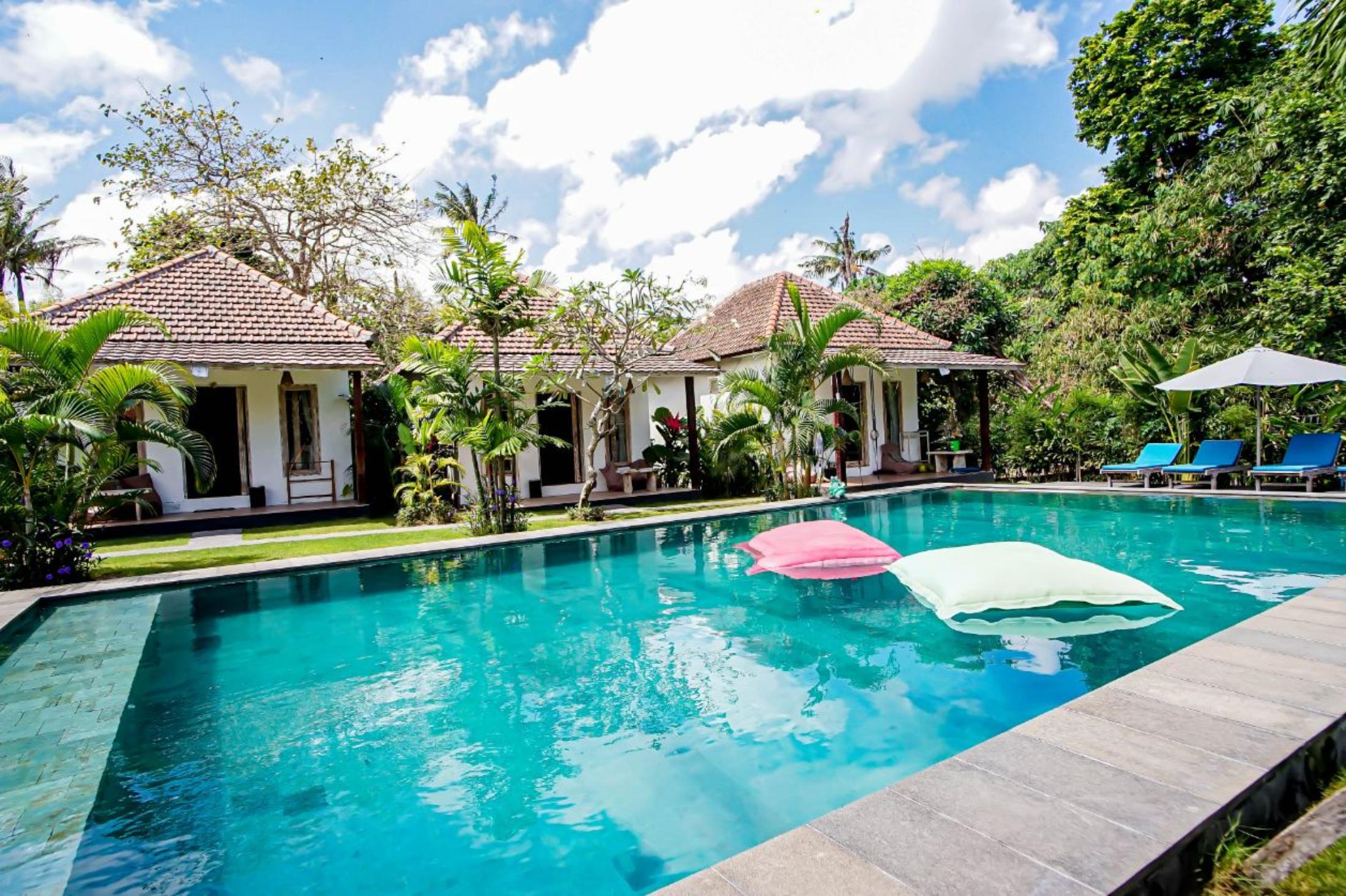 Agung Wiwin Homestay & Restaurant Mengwi 外观 照片