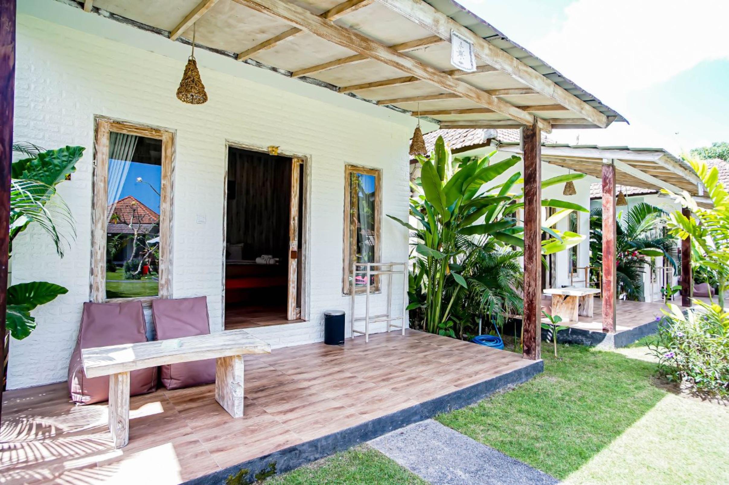 Agung Wiwin Homestay & Restaurant Mengwi 外观 照片