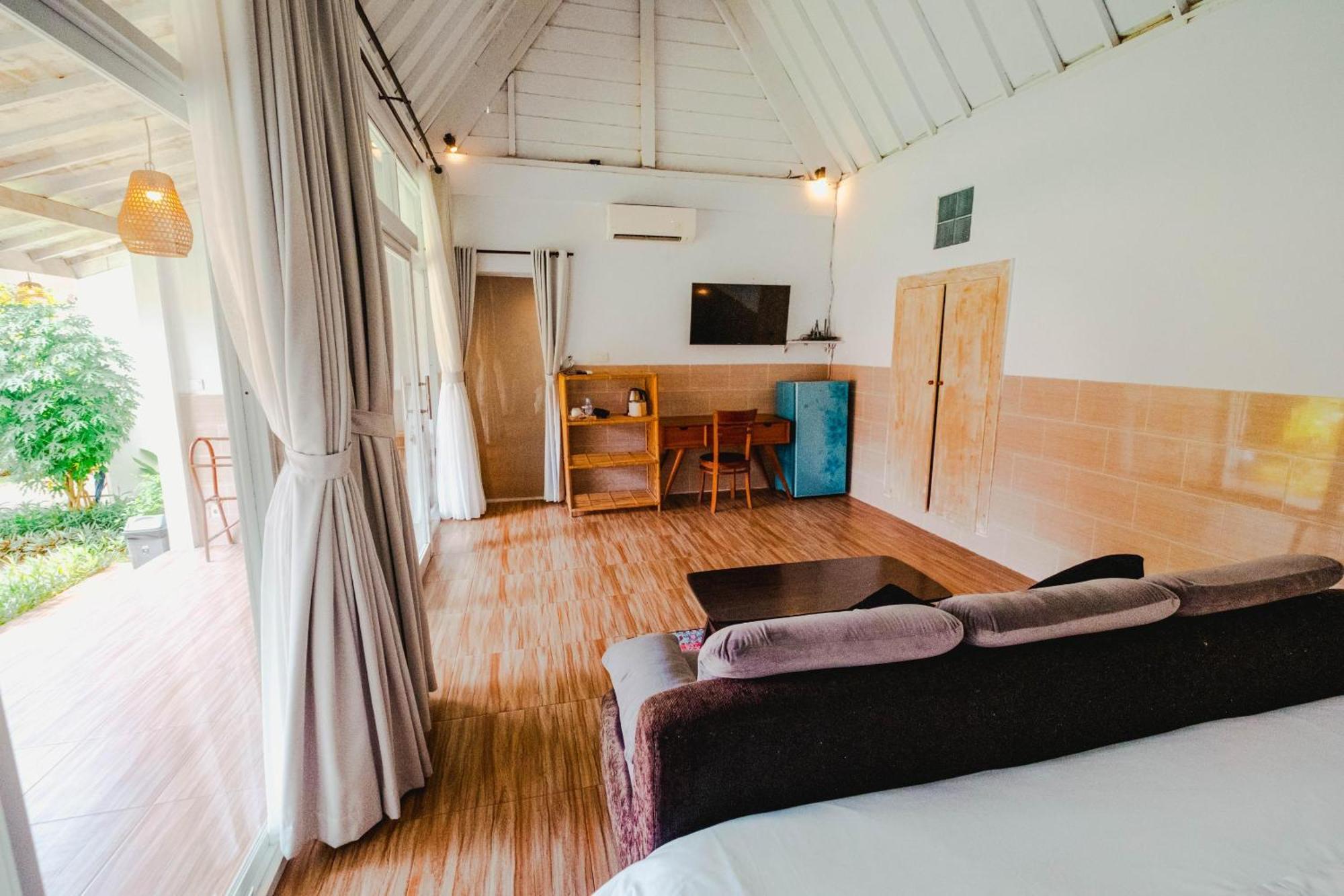 Agung Wiwin Homestay & Restaurant Mengwi 外观 照片
